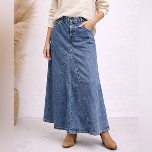 Jeanology Vintage Denim Maxi Skirt Button Fly Flared Size 12